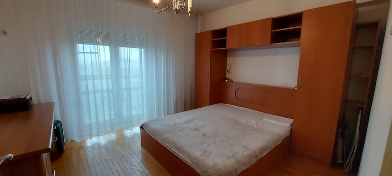 Unirii, Garanti Bank, vanzare apartament 3 camere mobilate