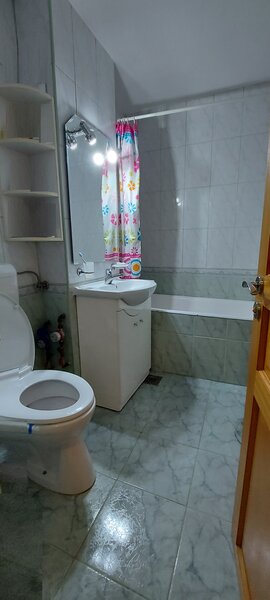 Unirii, Garanti Bank, vanzare apartament 3 camere mobilate